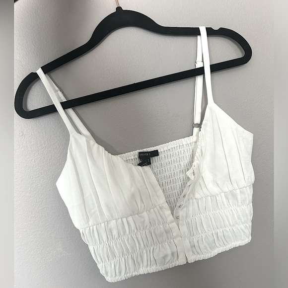 Forever 21 Tops - Forever 21 Crop Top- Hook and Eye closure